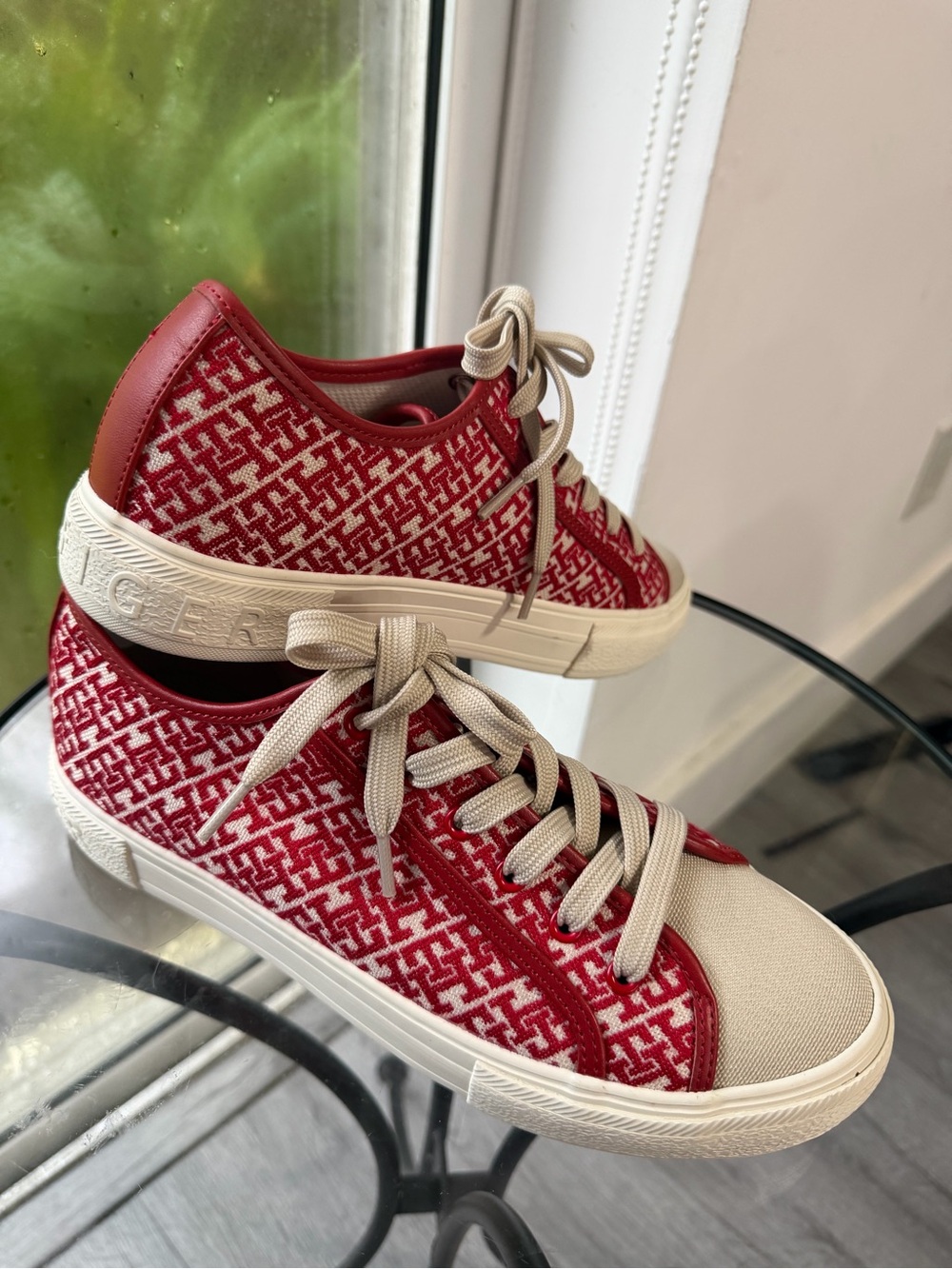 Tommy Hilfiger Red Patterned Low-Top Sneakers with Ivory Accents